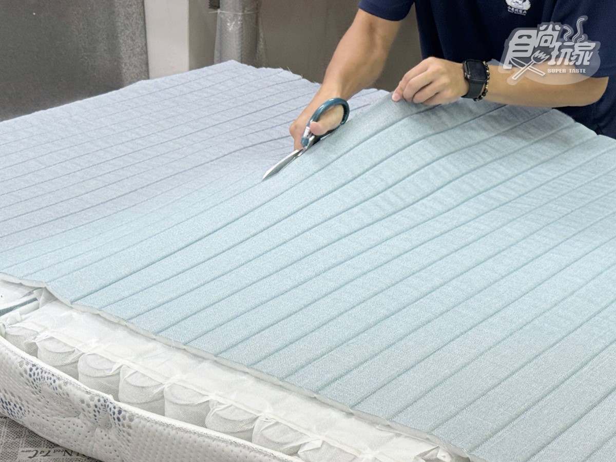 全台最低價!年賣破億「獨立筒折疊床墊」天絲舒柔超好睡,租屋、加床必備 全台最低價!年賣破億「獨立筒折疊床墊」天絲舒柔超好睡,租屋、加床必備