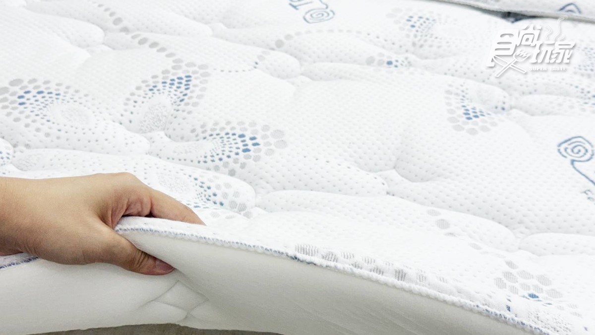 全台最低價!年賣破億「獨立筒折疊床墊」天絲舒柔超好睡,租屋、加床必備 全台最低價!年賣破億「獨立筒折疊床墊」天絲舒柔超好睡,租屋、加床必備