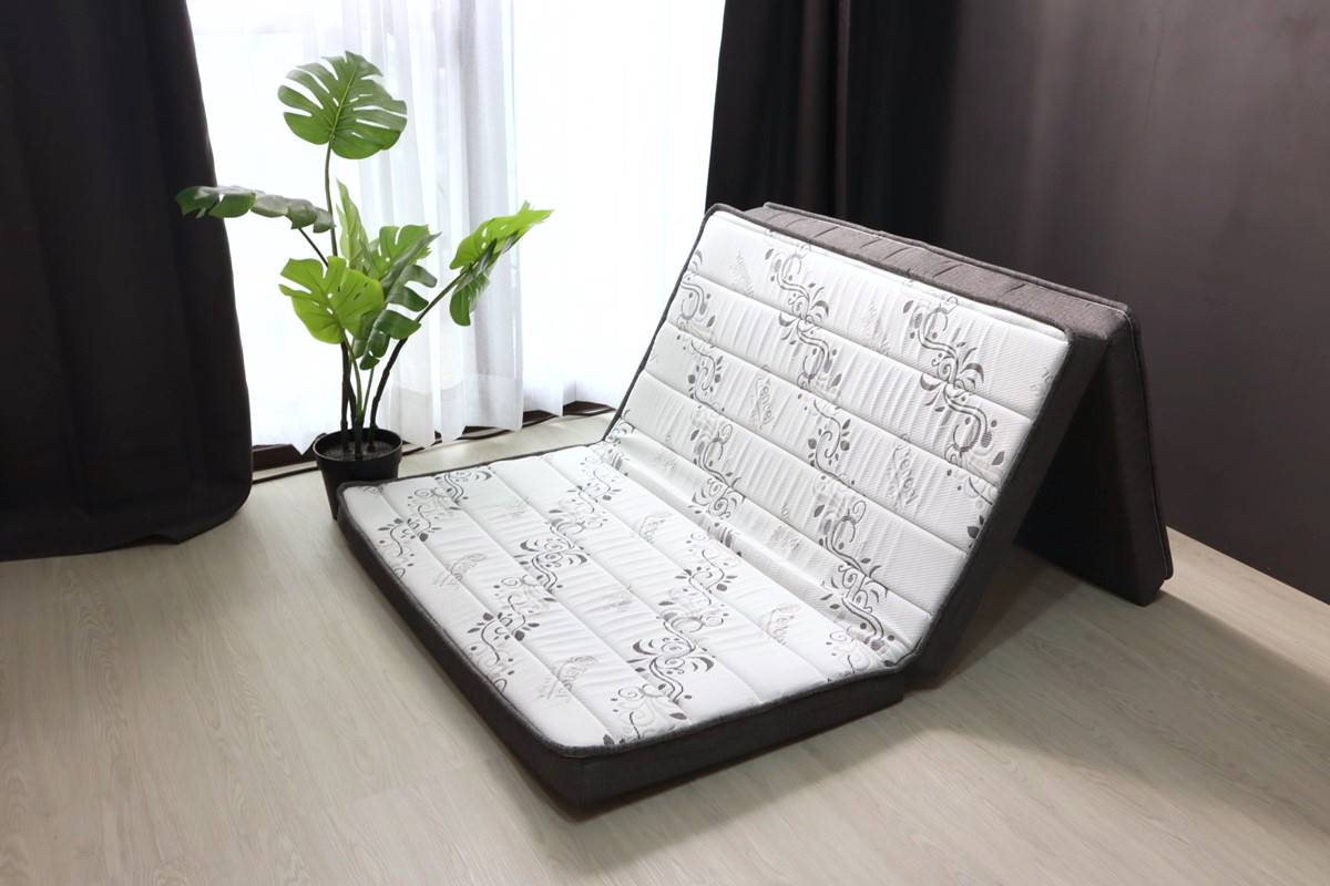 全台最低價!年賣破億「獨立筒折疊床墊」天絲舒柔超好睡,租屋、加床必備 全台最低價!年賣破億「獨立筒折疊床墊」天絲舒柔超好睡,租屋、加床必備