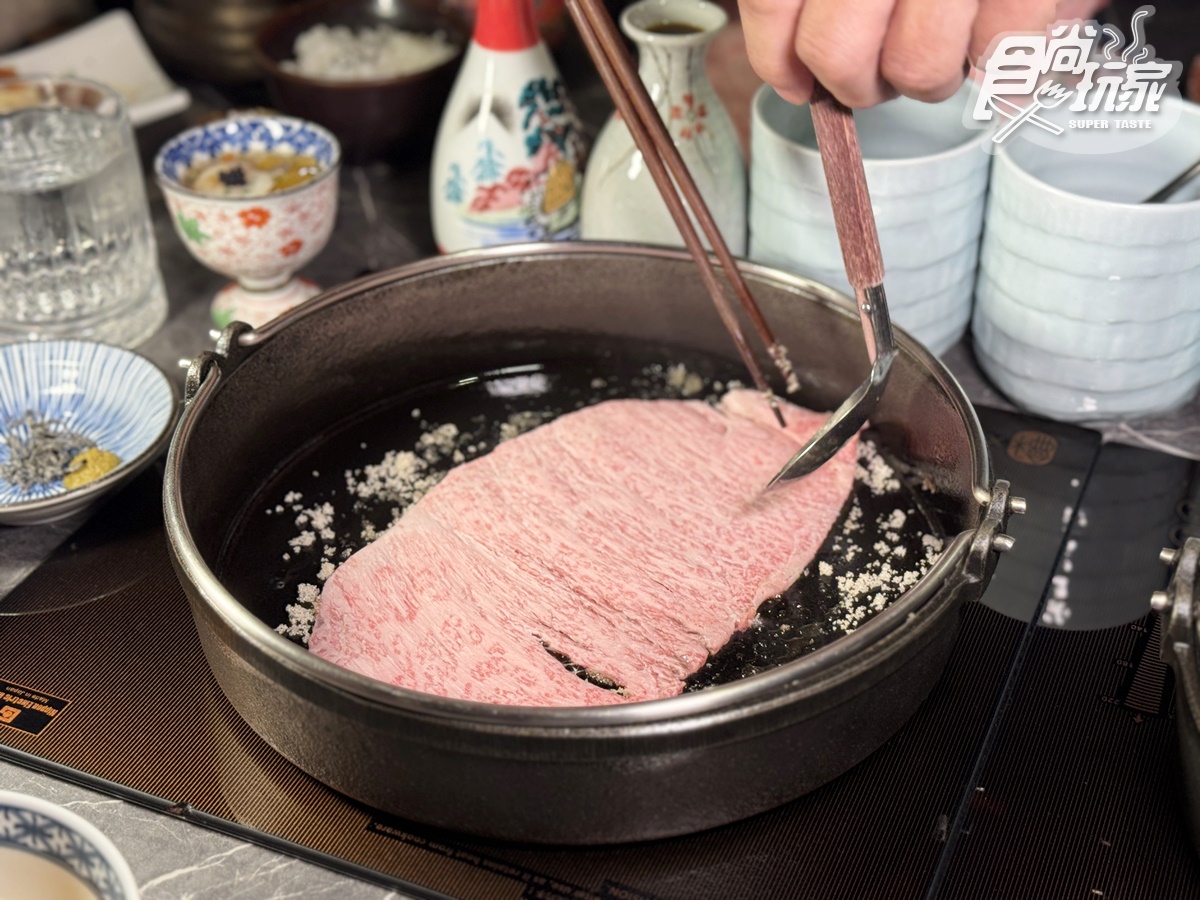 全台第1間「日本壽喜燒名店」!爽嗑A5和牛套餐、痛風級海膽丼,免費送干貝 全台第1間「日本壽喜燒名店」!爽嗑A5和牛套餐、痛風級海膽丼,免費送干貝