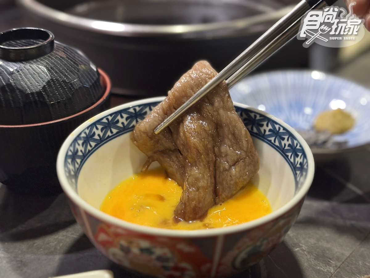 全台第1間「日本壽喜燒名店」!爽嗑A5和牛套餐、痛風級海膽丼,免費送干貝 全台第1間「日本壽喜燒名店」!爽嗑A5和牛套餐、痛風級海膽丼,免費送干貝