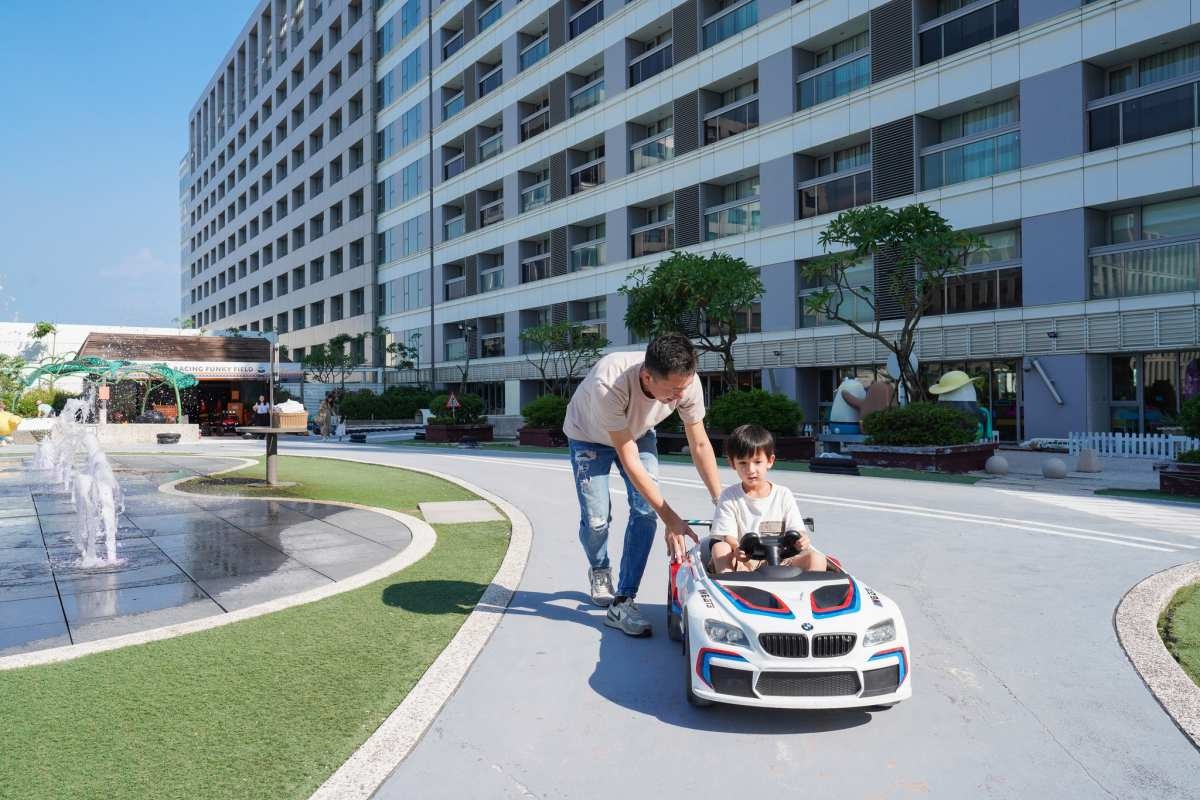 500坪遊樂園免費玩!全台唯一卡通頻道主題飯店,餐點「消費399送399」限量快搶 500坪遊樂園免費玩!全台唯一卡通頻道主題飯店,餐點「消費399送399」限量快搶