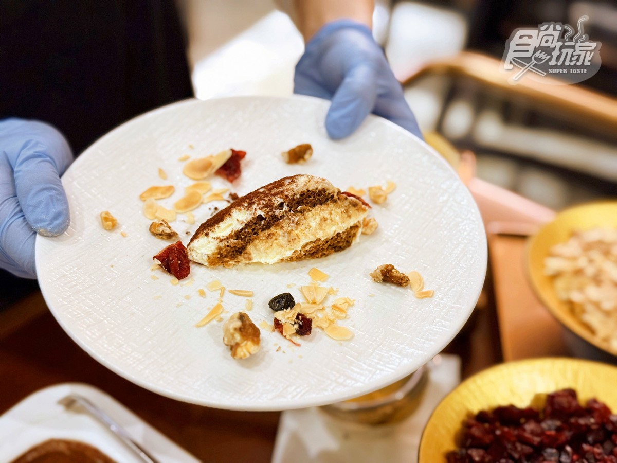 台北吃到飽「探索廚房」升級回歸!爽嗑10大主題餐檯、超過50種海鮮無限吃 台北吃到飽「探索廚房」升級回歸!爽嗑10大主題餐檯、超過50種海鮮無限吃