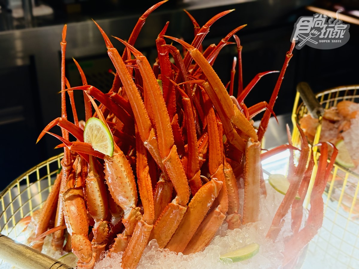 台北吃到飽「探索廚房」升級回歸!爽嗑10大主題餐檯、超過50種海鮮無限吃 台北吃到飽「探索廚房」升級回歸!爽嗑10大主題餐檯、超過50種海鮮無限吃