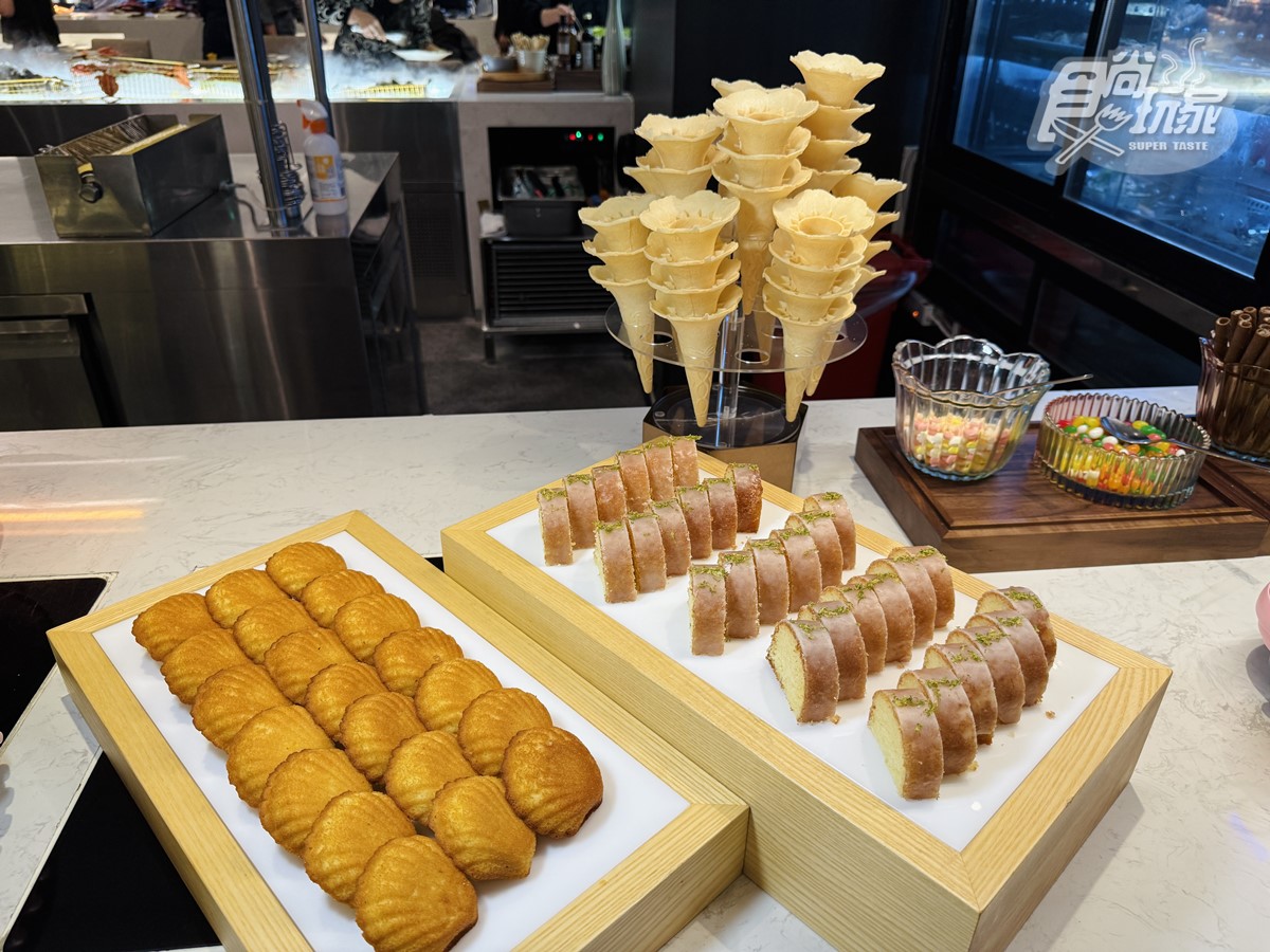 台北吃到飽「探索廚房」升級回歸!爽嗑10大主題餐檯、超過50種海鮮無限吃 台北吃到飽「探索廚房」升級回歸!爽嗑10大主題餐檯、超過50種海鮮無限吃