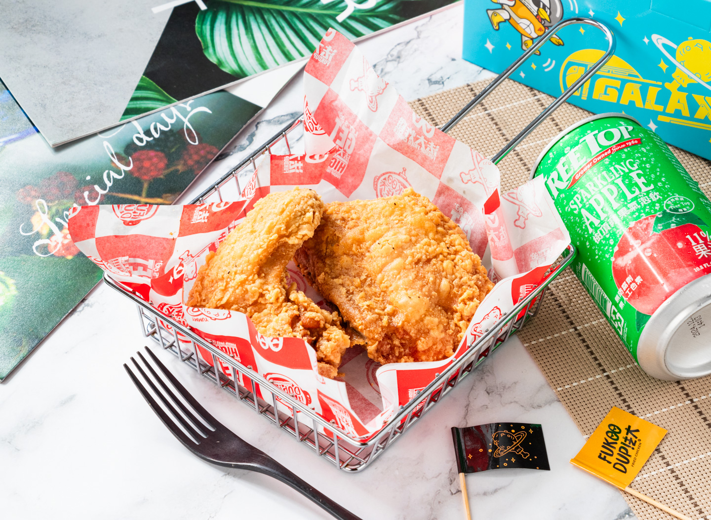 【耶誕狂歡祭】現省145元!法大炸雞套餐買一送一,還有升級吃法更過癮 【耶誕狂歡祭】現省145元!法大炸雞套餐買一送一,還有升級吃法更過癮