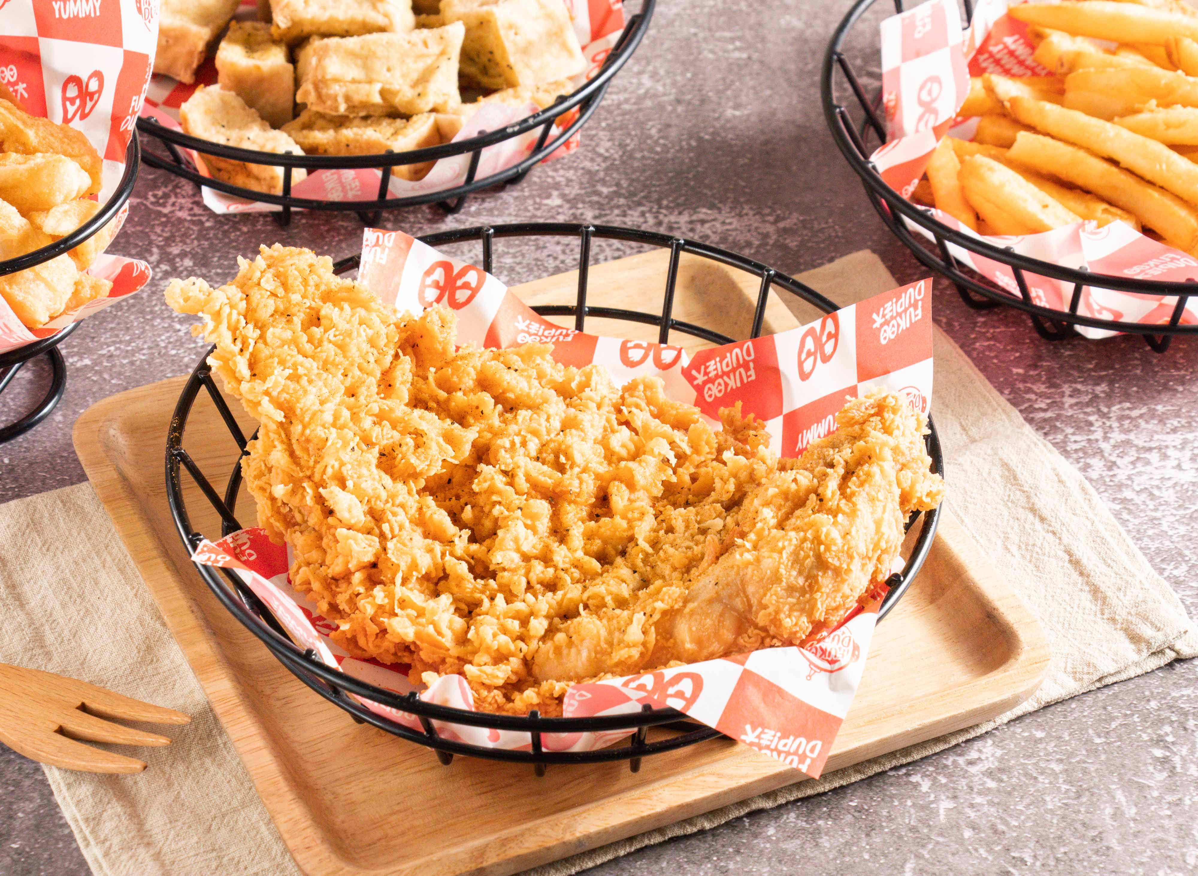 【耶誕狂歡祭】現省145元!法大炸雞套餐買一送一,還有升級吃法更過癮 【耶誕狂歡祭】現省145元!法大炸雞套餐買一送一,還有升級吃法更過癮