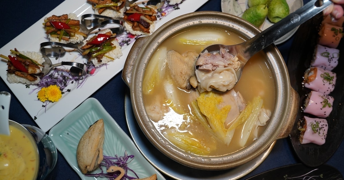 台北雞湯：龍軒傳承