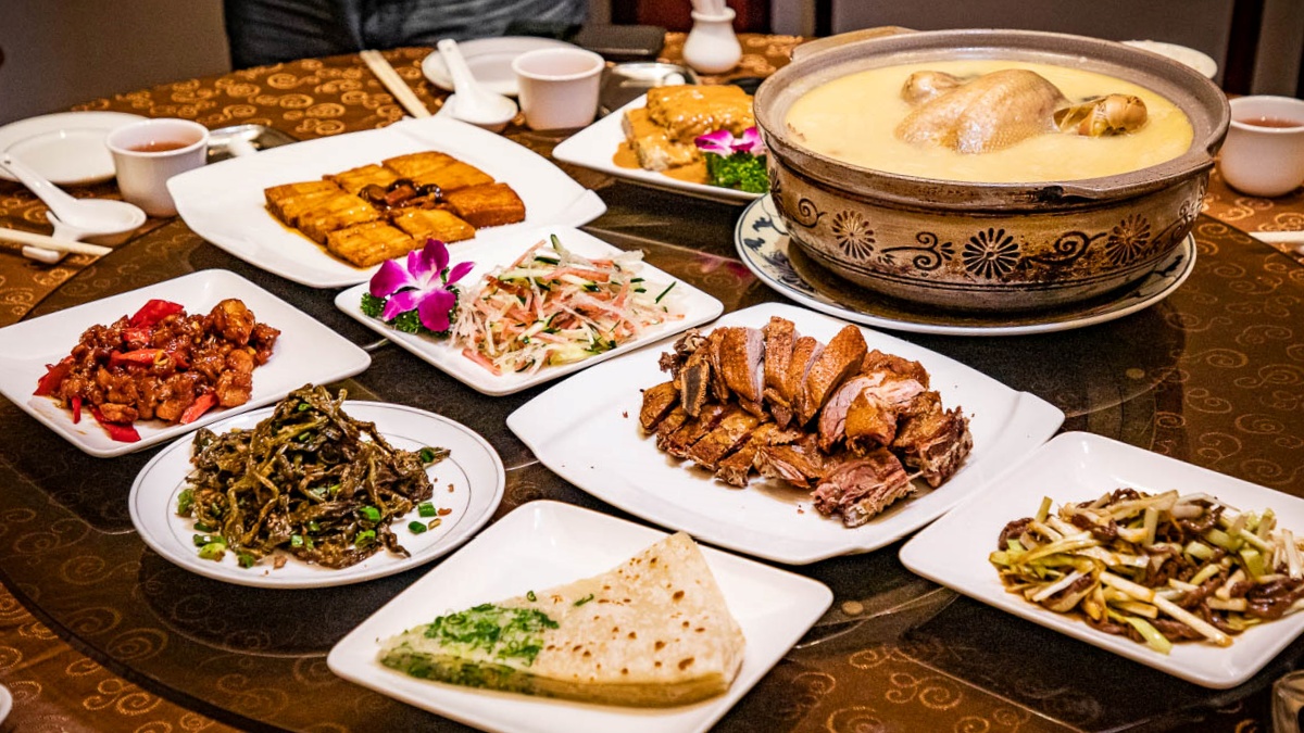 台北雞湯：驥園川菜餐廳