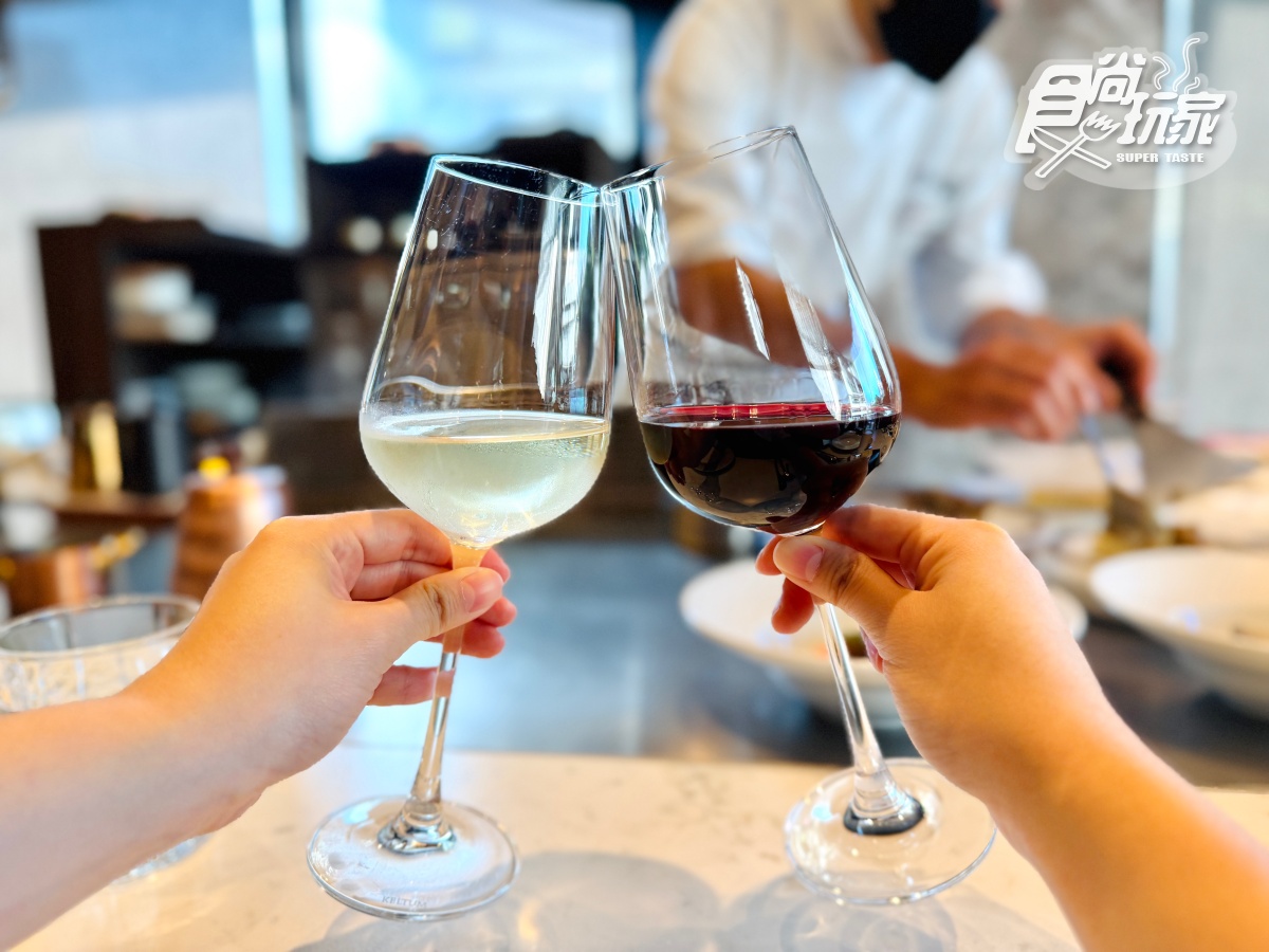 龍蝦299元開吃!免千元「高CP值鐵板燒」嗑主餐、湯品、炒飯,加碼壽星85折 龍蝦299元開吃!免千元「高CP值鐵板燒」嗑主餐、湯品、炒飯,加碼壽星85折