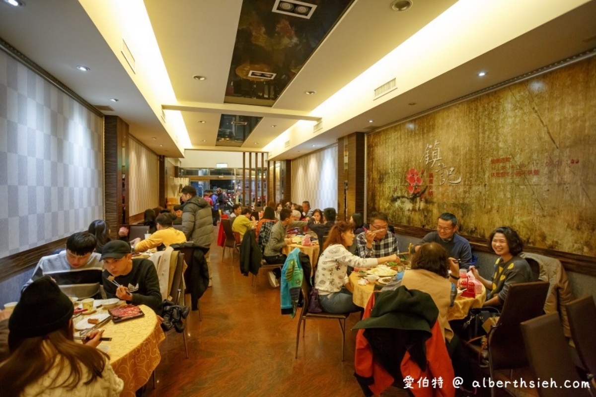 超狂海鮮自助任你拿！桃園８家麻辣鍋推薦：花蟹吃到飽、鹹蛋麻奶湯、壽星送龍蝦