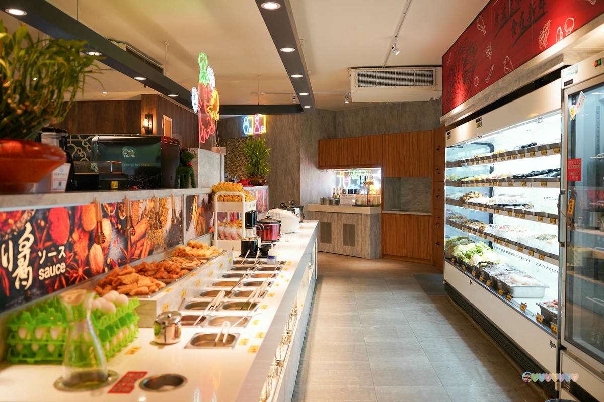 超狂海鮮自助任你拿！桃園８家麻辣鍋推薦：花蟹吃到飽、鹹蛋麻奶湯、壽星送龍蝦