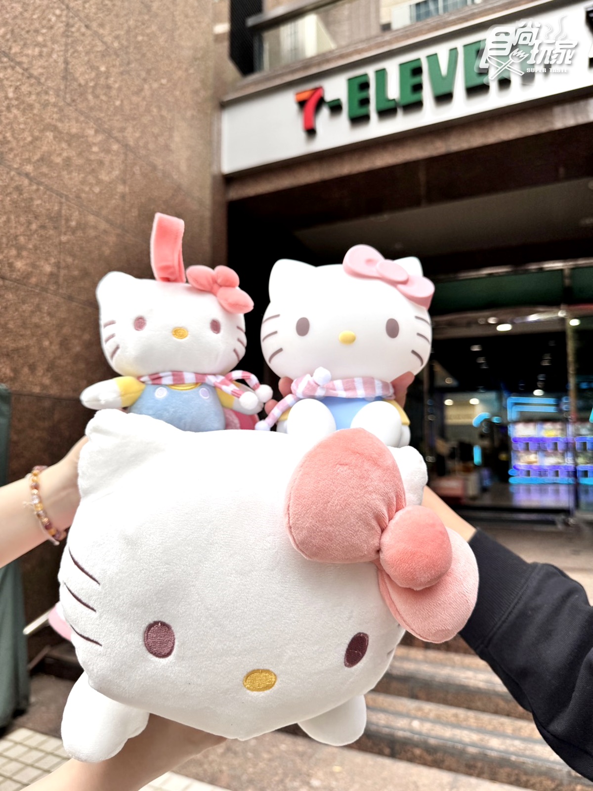 「7-11聖誕福袋」50款全開箱!KITTY、史努比、矮袋鼠9大IP,開賣時間、品項 「7-11聖誕福袋」50款全開箱!KITTY、史努比、矮袋鼠9大IP,開賣時間、品項