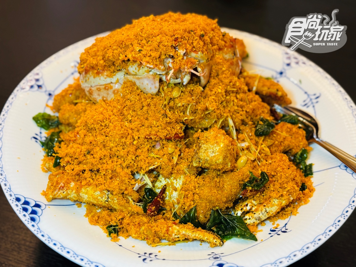 連續8年米其林摘星!請客樓首推「川味蟹宴」,蒜辣帝王蟹霸氣上桌太唰嘴 連續8年米其林摘星!請客樓首推「川味蟹宴」,蒜辣帝王蟹霸氣上桌太唰嘴