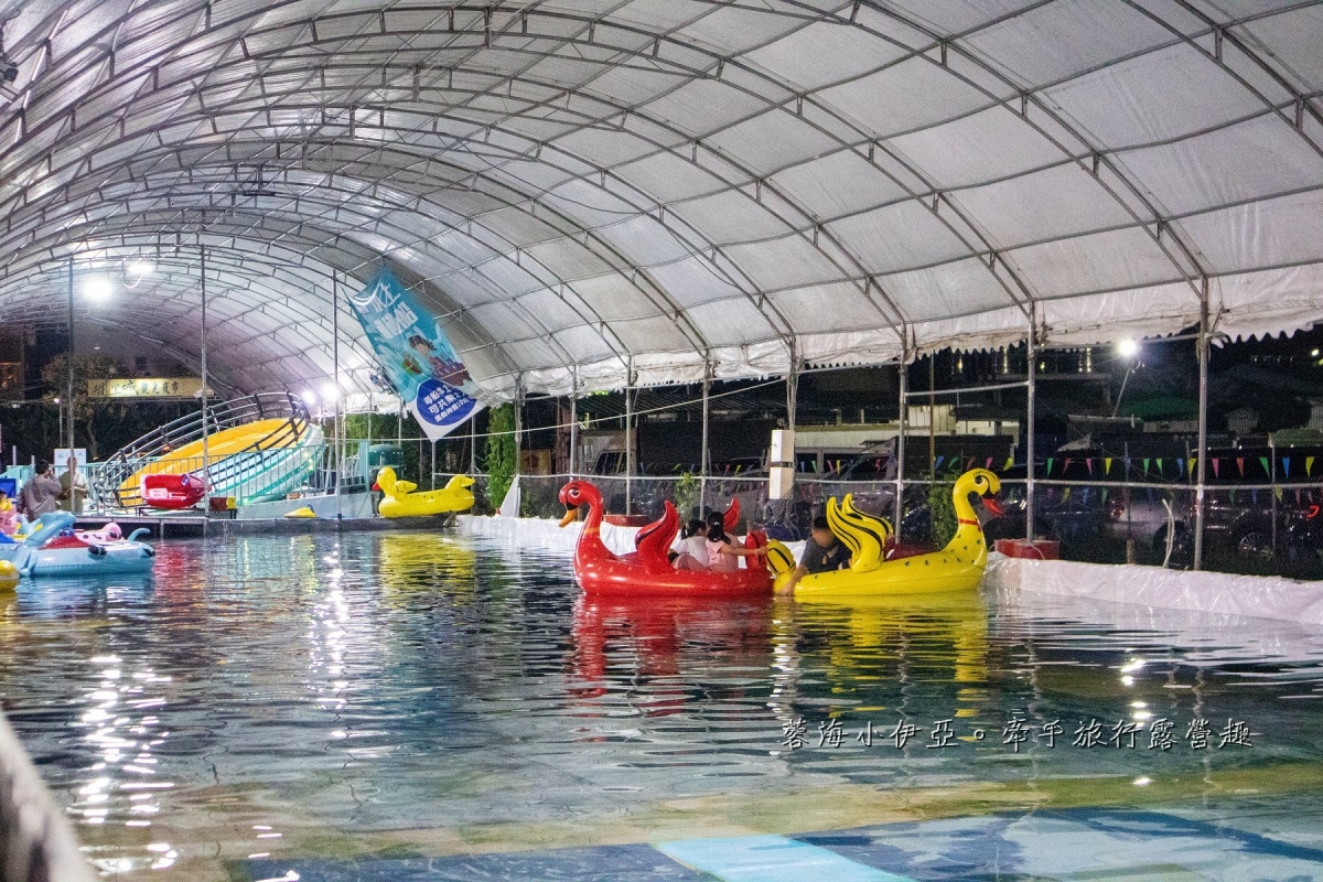 網路爆紅「全台最好玩夜市」!遊戲攤位占一半,每週開3天、雨天也能逛 網路爆紅「全台最好玩夜市」!遊戲攤位占一半,每週開3天、雨天也能逛