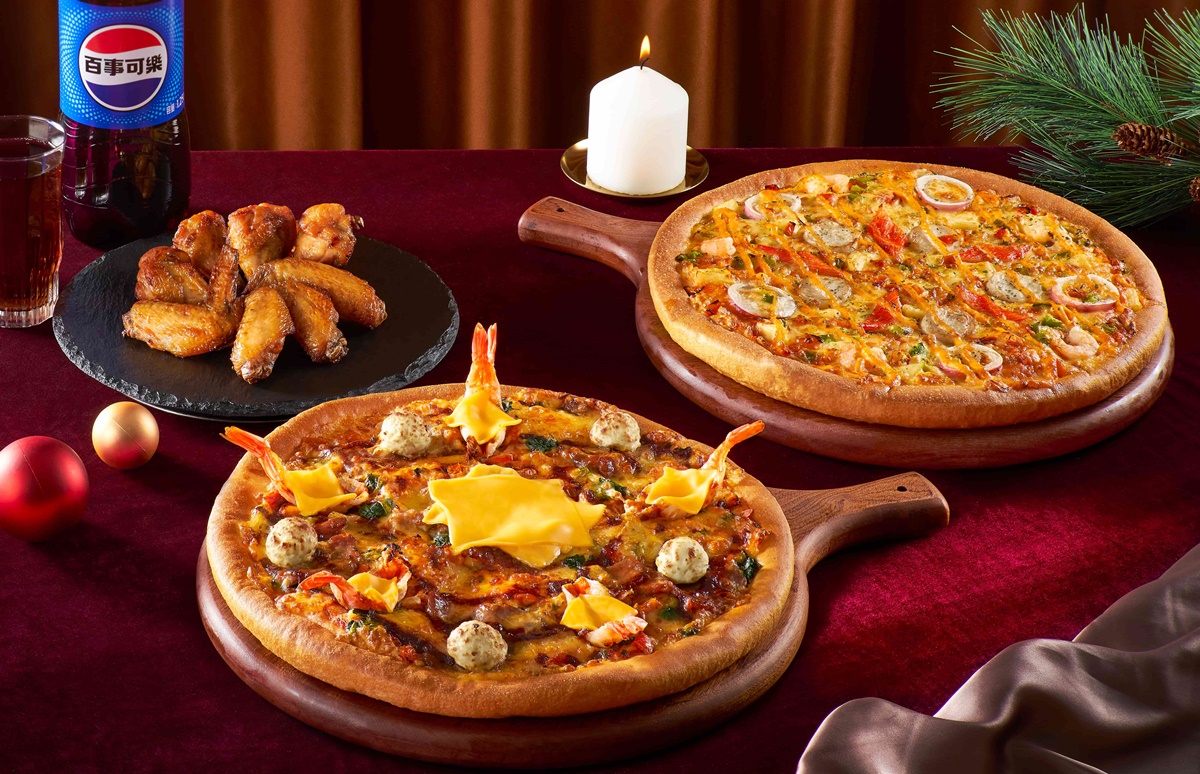 「拿坡里披薩買一送一」手刀搶!爆汁雞腿只要24元,必勝客披薩198元 「拿坡里披薩買一送一」手刀搶!爆汁雞腿只要24元,必勝客披薩198元
