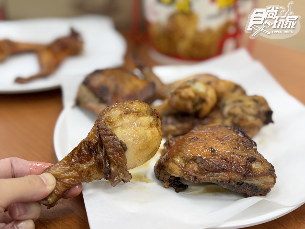 「拿坡里披薩買一送一」手刀搶!爆汁雞腿只要24元,必勝客披薩198元 「拿坡里披薩買一送一」手刀搶!爆汁雞腿只要24元,必勝客披薩198元