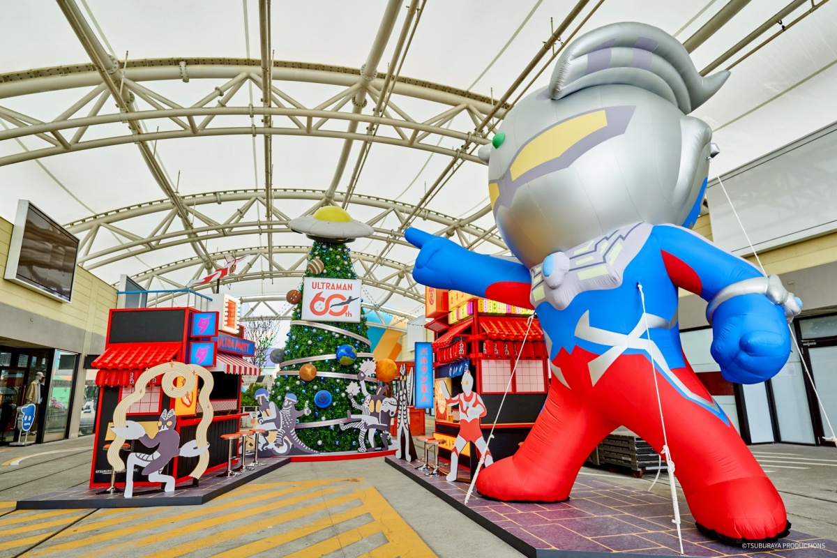 打卡８公尺「超人力霸王聖誕樹」！全台３據點：４大互動場景、500款周邊