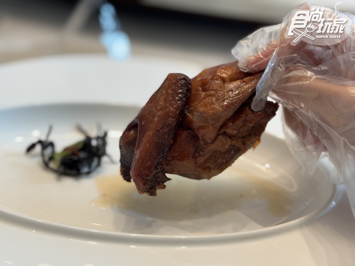 全台唯一高空「米其林川菜」!秋冬新菜搶先看,必嗑川味9宮格、燒乳鴿 全台唯一高空「米其林川菜」!秋冬新菜搶先看,必嗑川味9宮格、燒乳鴿