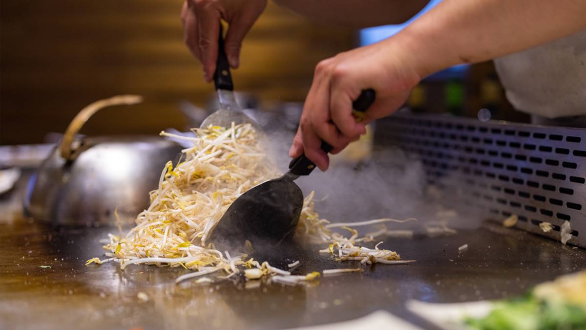 一堆人不知道！他大埔鐵板燒用餐「１舉動」被多收80元，過來人曝關鍵原因