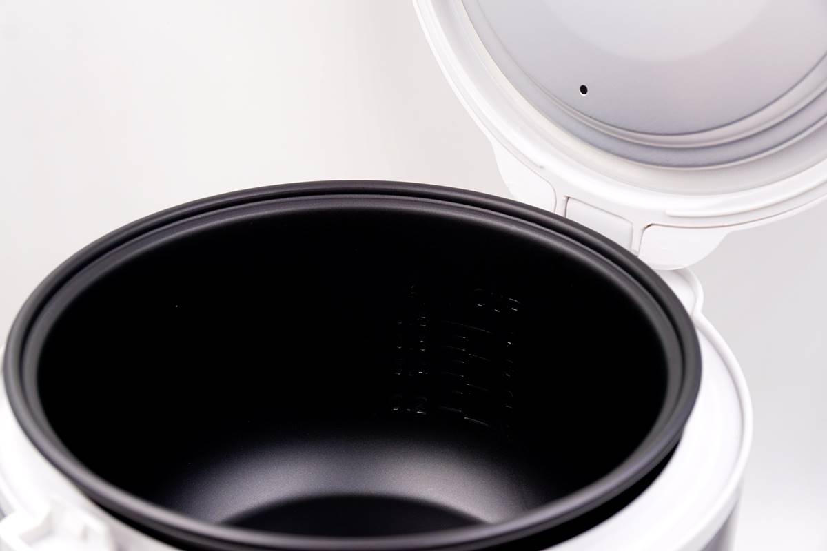 電子鍋出現4狀況快換掉!達人:以免將致癌物質吃下肚 電子鍋出現4狀況快換掉!達人:以免將致癌物質吃下肚