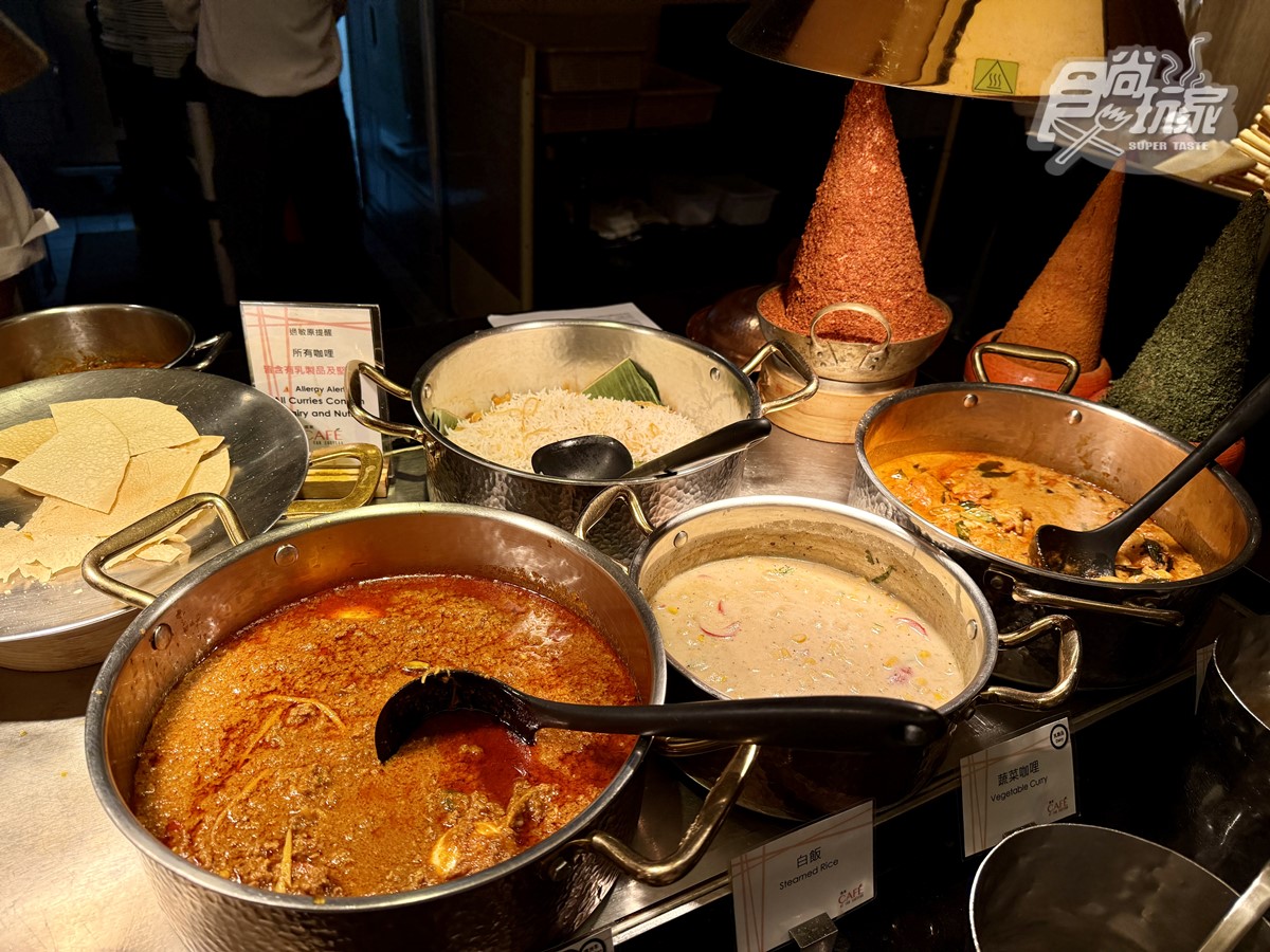 吃到飽4人同行1人免費!飯店變身巧克力冒險工廠,40呎聖誕樹璀璨點燈 吃到飽4人同行1人免費!飯店變身巧克力冒險工廠,40呎聖誕樹璀璨點燈