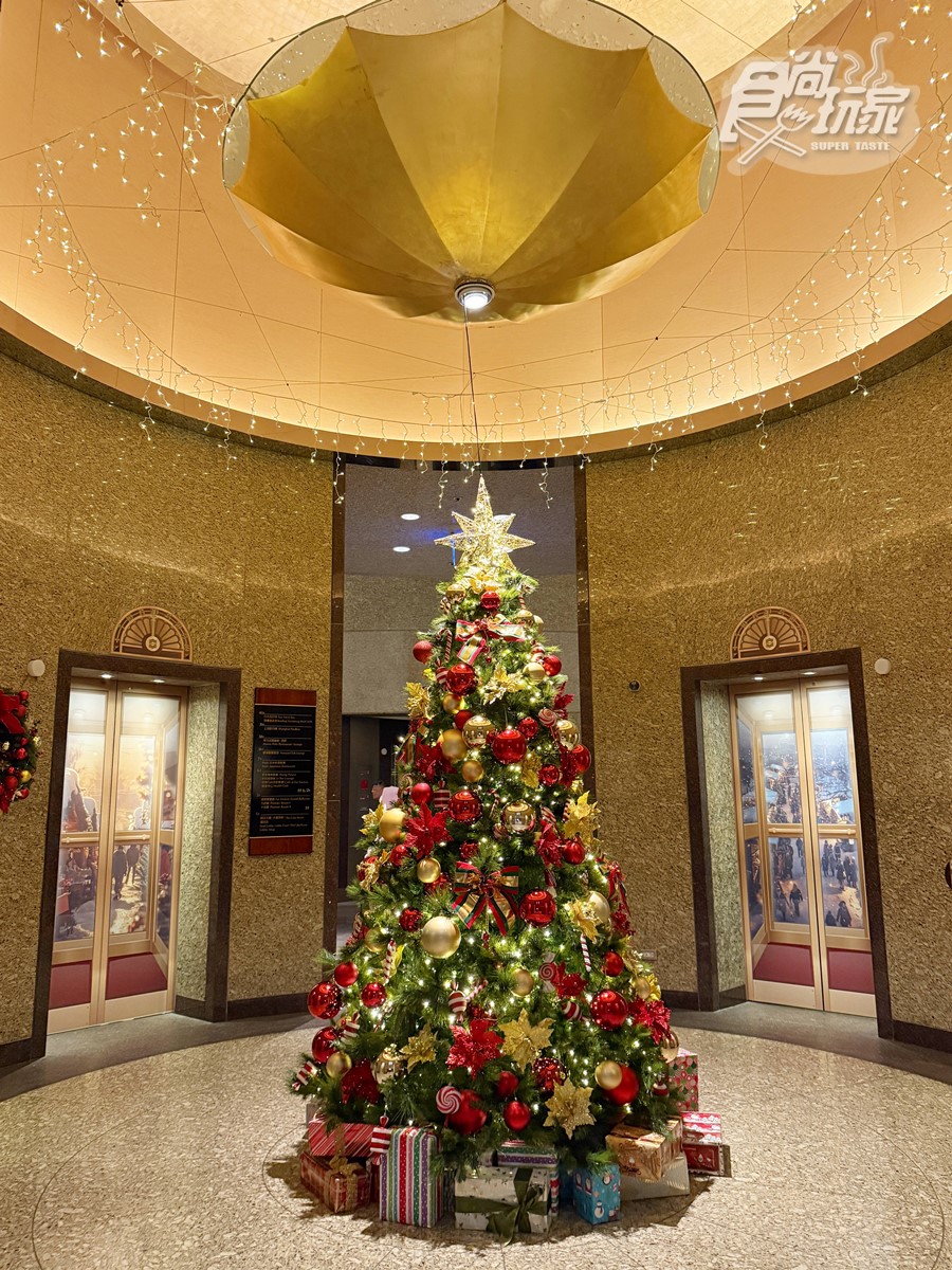 吃到飽4人同行1人免費!飯店變身巧克力冒險工廠,40呎聖誕樹璀璨點燈 吃到飽4人同行1人免費!飯店變身巧克力冒險工廠,40呎聖誕樹璀璨點燈