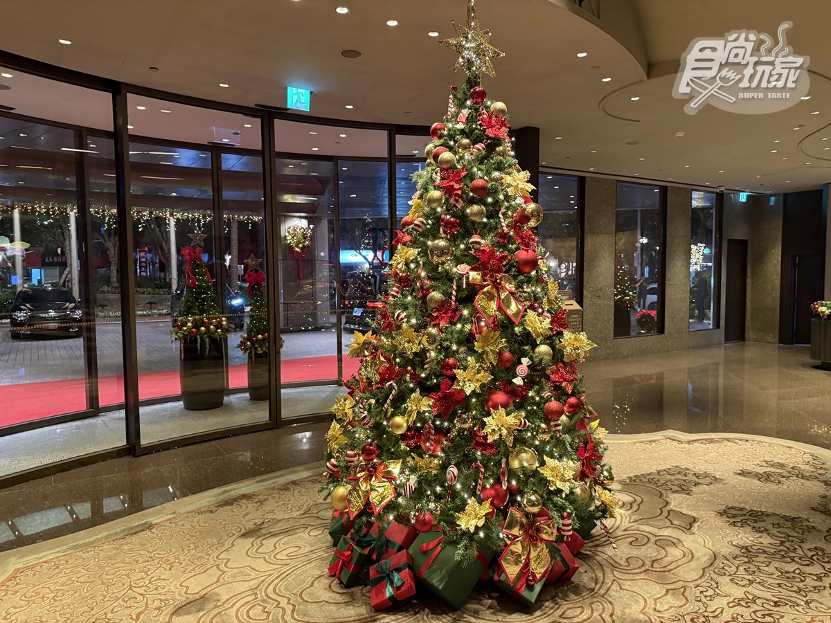吃到飽4人同行1人免費!飯店變身巧克力冒險工廠,40呎聖誕樹璀璨點燈 吃到飽4人同行1人免費!飯店變身巧克力冒險工廠,40呎聖誕樹璀璨點燈