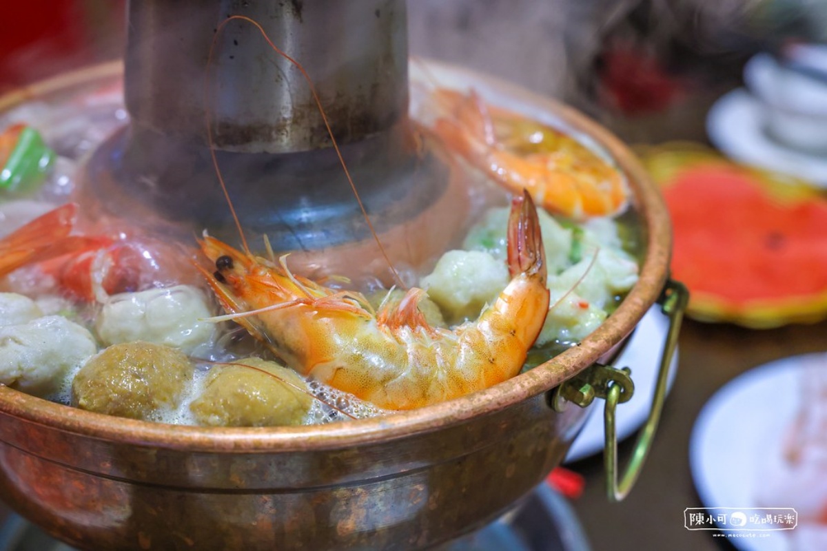 台北酸菜白肉鍋13間：四平小館