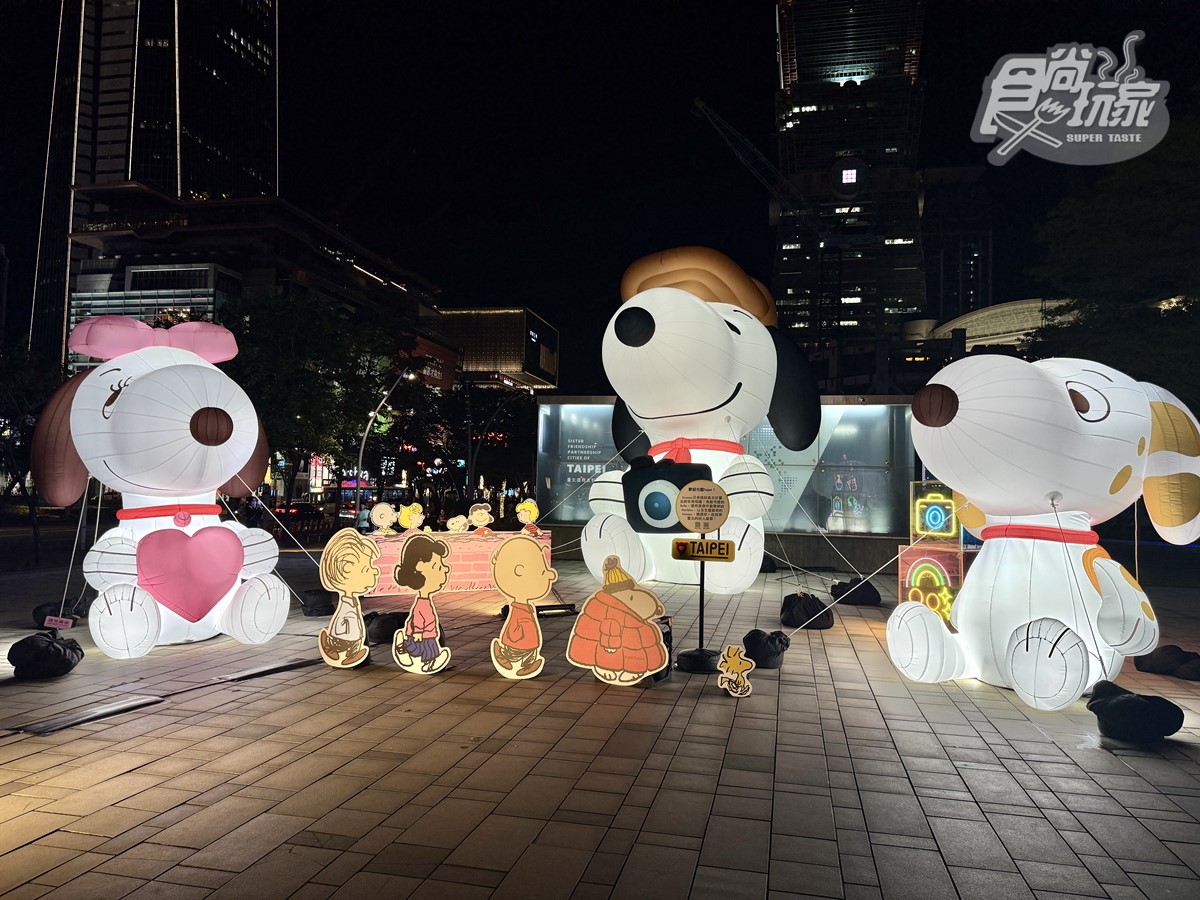 台北101跨年煙火搶先看!迪士尼角色光雕秀登場,玩具總動員、史努比陪倒數 台北101跨年煙火搶先看!迪士尼角色光雕秀登場,玩具總動員、史努比陪倒數