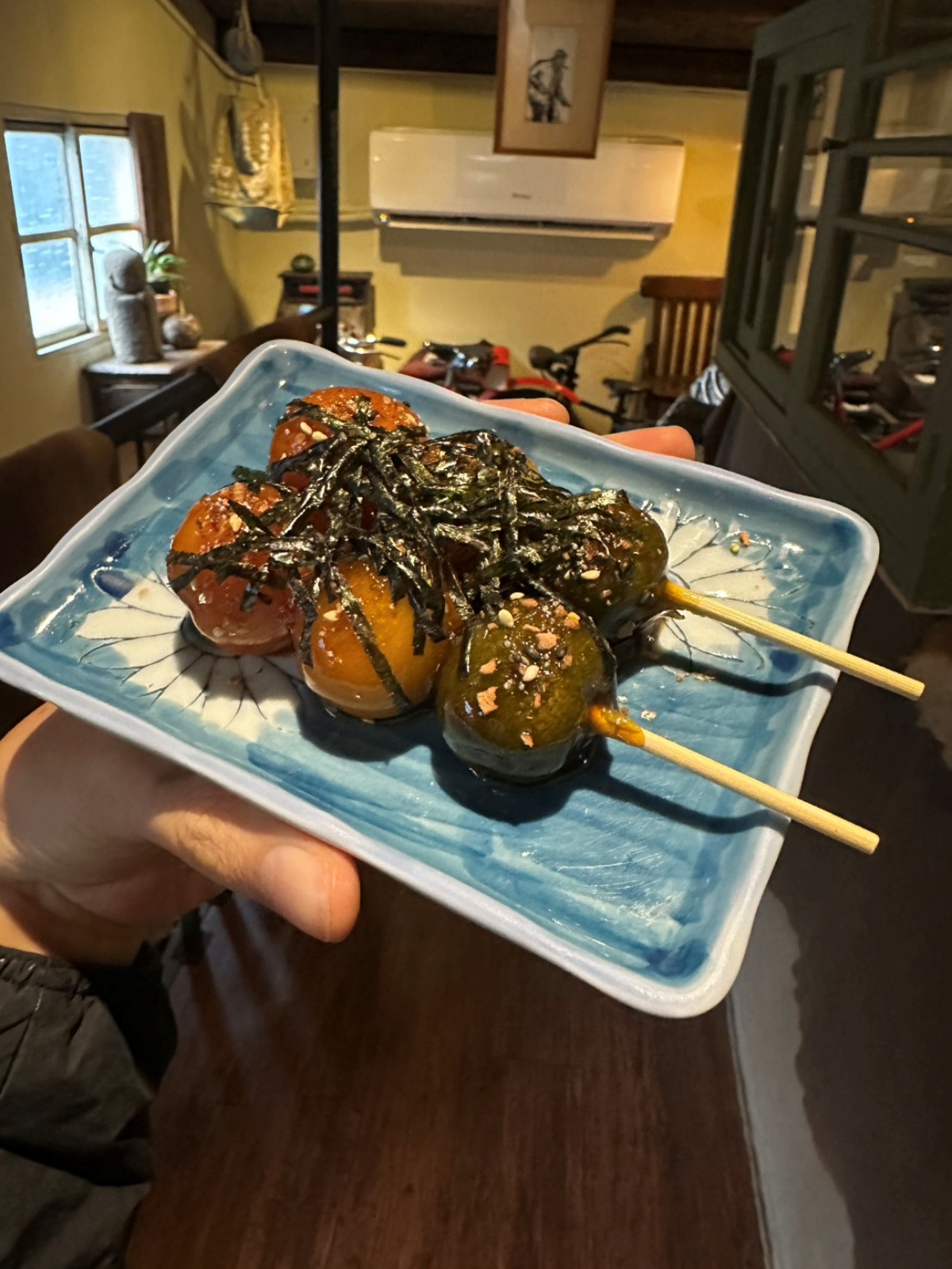 迪化街網美、文青美食特搜！昭和浪漫霜淇淋、復古老屋咖啡廳，加碼推薦３家百年老店