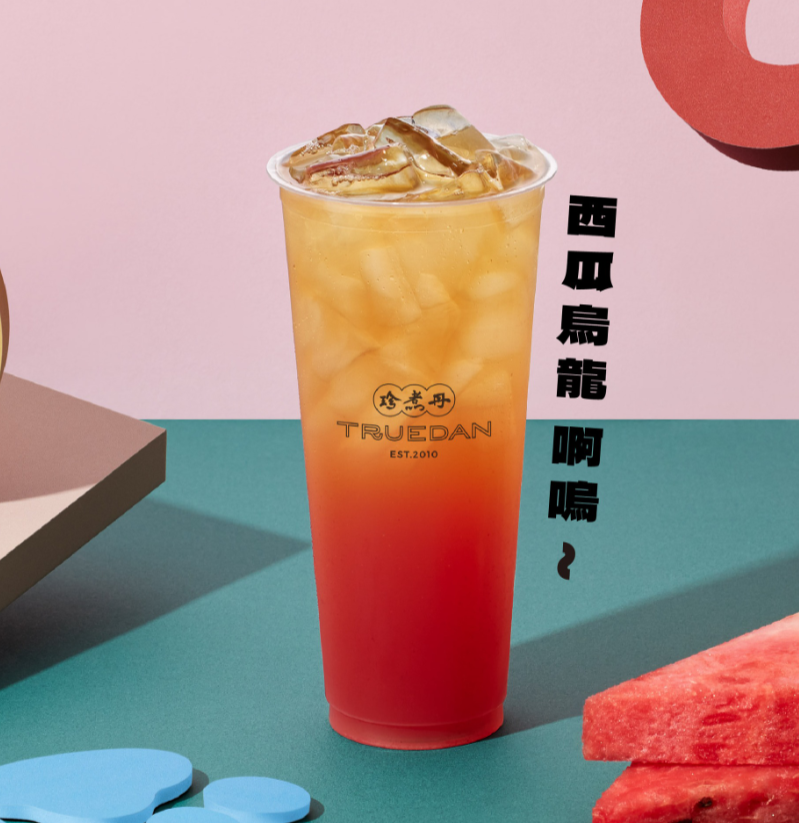 「張員瑛同款」＋１！AAA狂喝老賴茶棧「２杯冬瓜飲」，全糖多冰掀討論