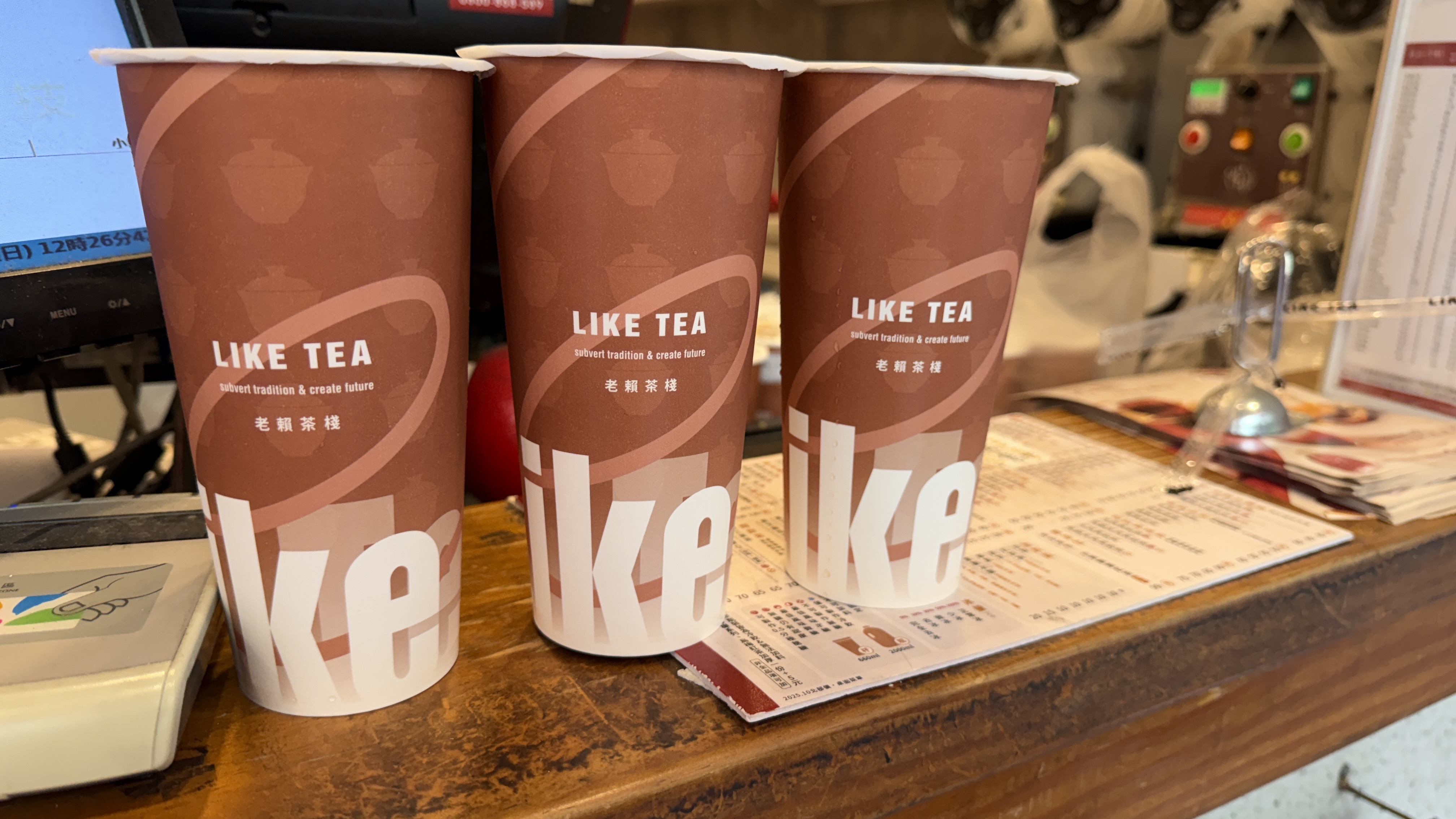 「張員瑛同款」＋１！AAA狂喝老賴茶棧「２杯冬瓜飲」，全糖多冰掀討論