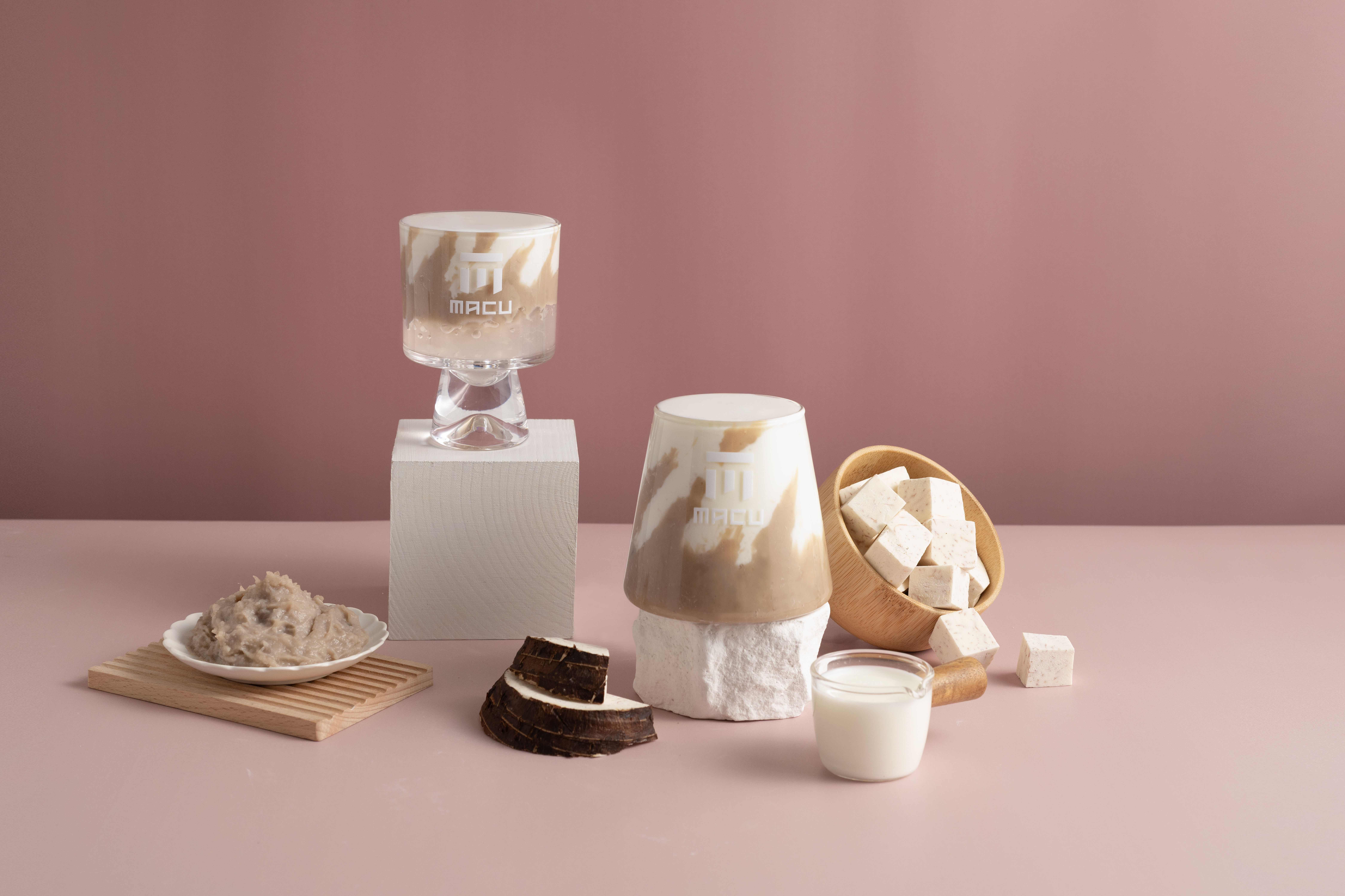 「麻古芋頭季」回歸!芋泥+金絨芝芝超濃郁,COMEBUY「沖繩黑糖飲2.0」送面膜 「麻古芋頭季」回歸!芋泥+金絨芝芝超濃郁,COMEBUY「沖繩黑糖飲2.0」送面膜