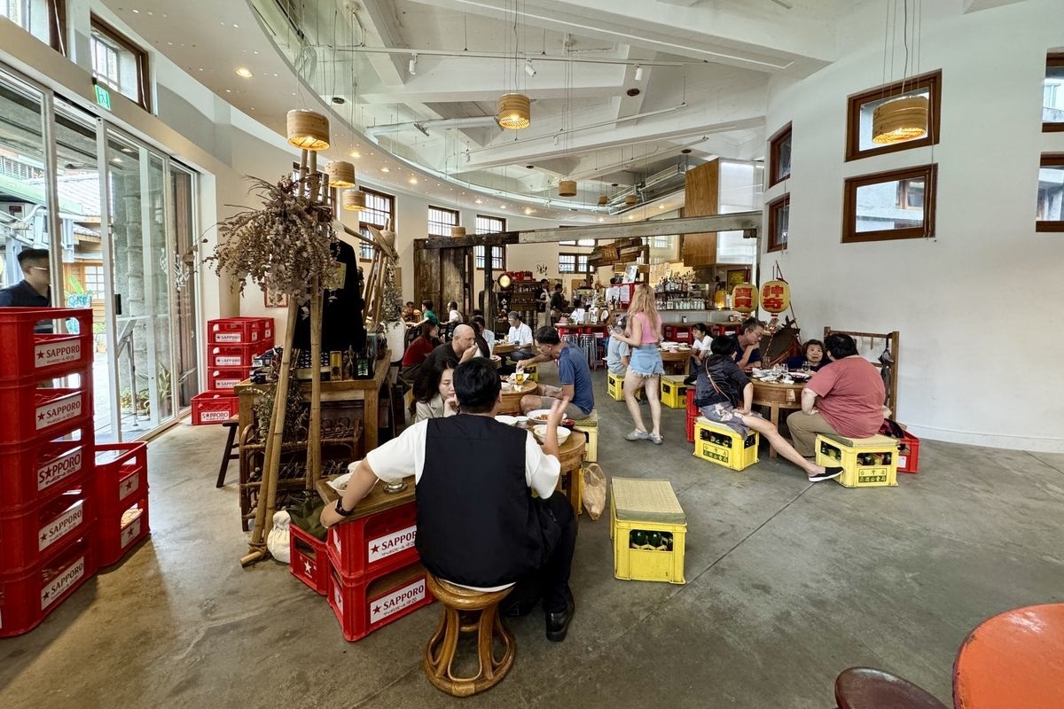 新富町文化市場：萬華世界下午酒場