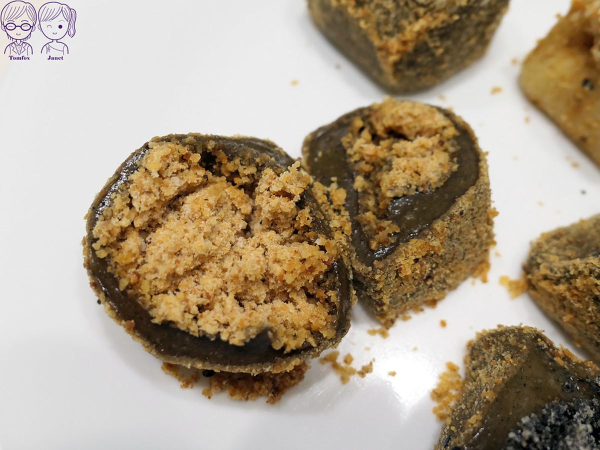 雙北市場超人氣「手工麻糬」!獨特烏龍茶、紫米口味,超飽滿內餡晚來買不到 雙北市場超人氣「手工麻糬」!獨特烏龍茶、紫米口味,超飽滿內餡晚來買不到