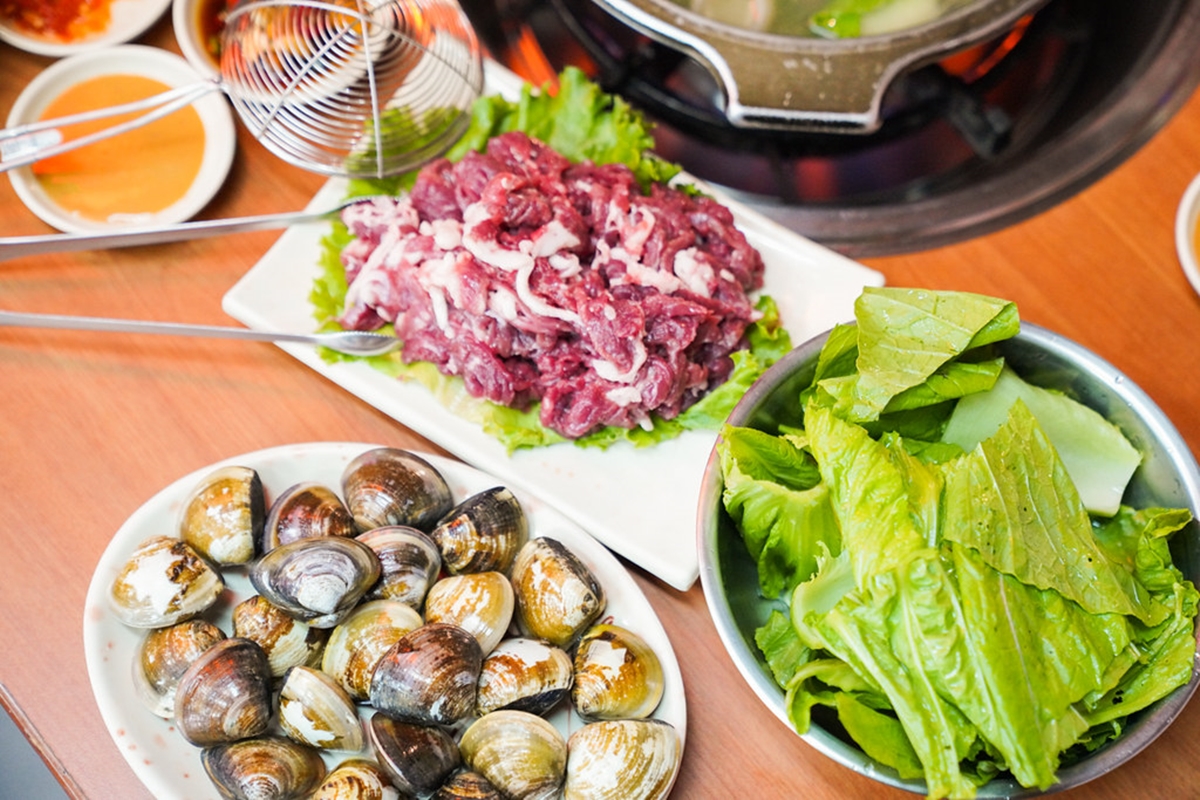 台北羊肉爐哪間強?網推這家平日宵夜場也炸滿,冬季限定「菜心羊」排1小時也要吃 台北羊肉爐哪間強?網推這家平日宵夜場也炸滿,冬季限定「菜心羊」排1小時也要吃