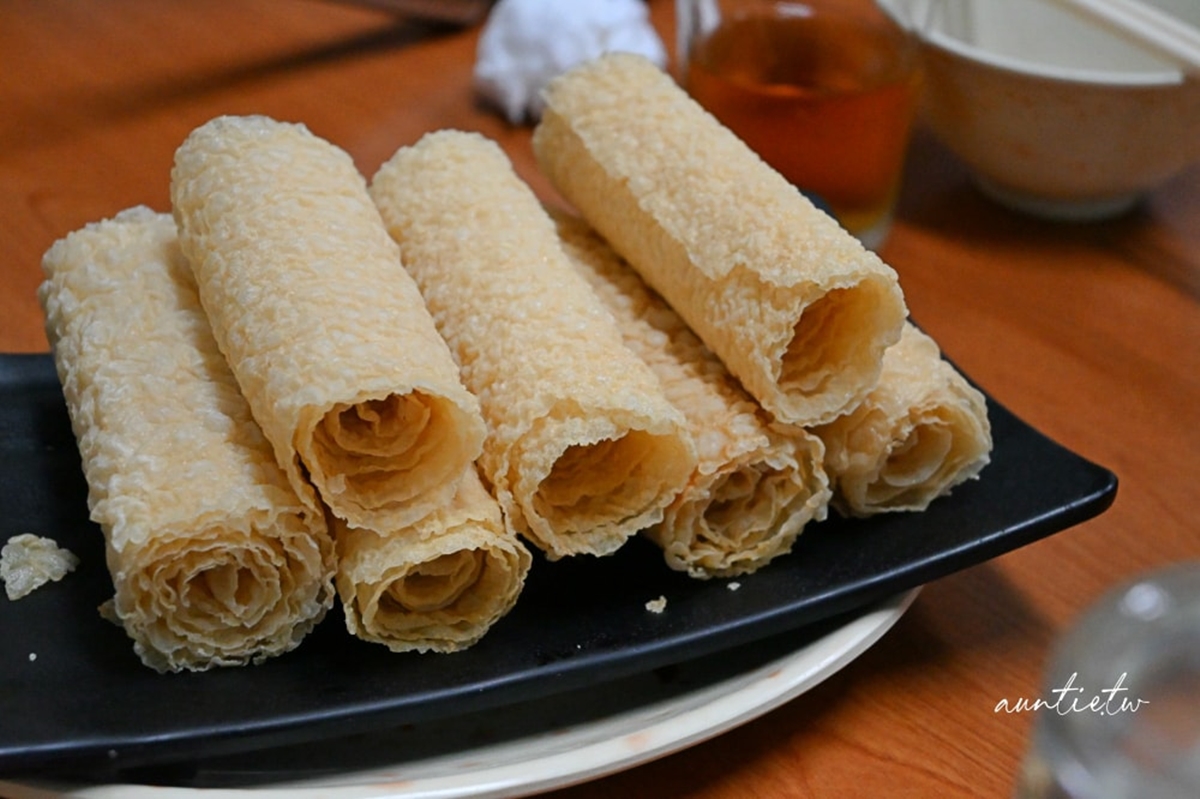 台北羊肉爐哪間強?網推這家平日宵夜場也炸滿,冬季限定「菜心羊」排1小時也要吃 台北羊肉爐哪間強?網推這家平日宵夜場也炸滿,冬季限定「菜心羊」排1小時也要吃