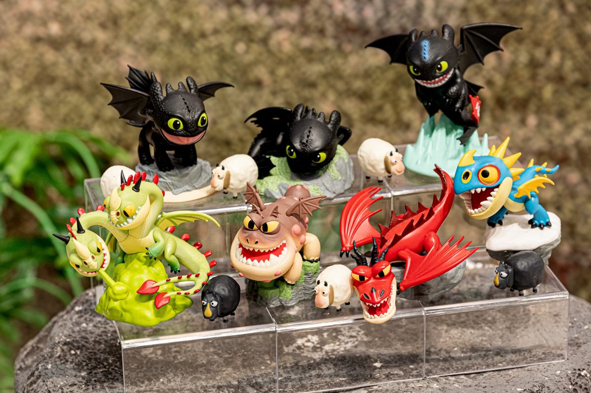 免飛日本衝「環球快閃店」!免費打卡3公尺超Q沒牙,小小兵、侏羅紀公園周邊 免飛日本衝「環球快閃店」!免費打卡3公尺超Q沒牙,小小兵、侏羅紀公園周邊