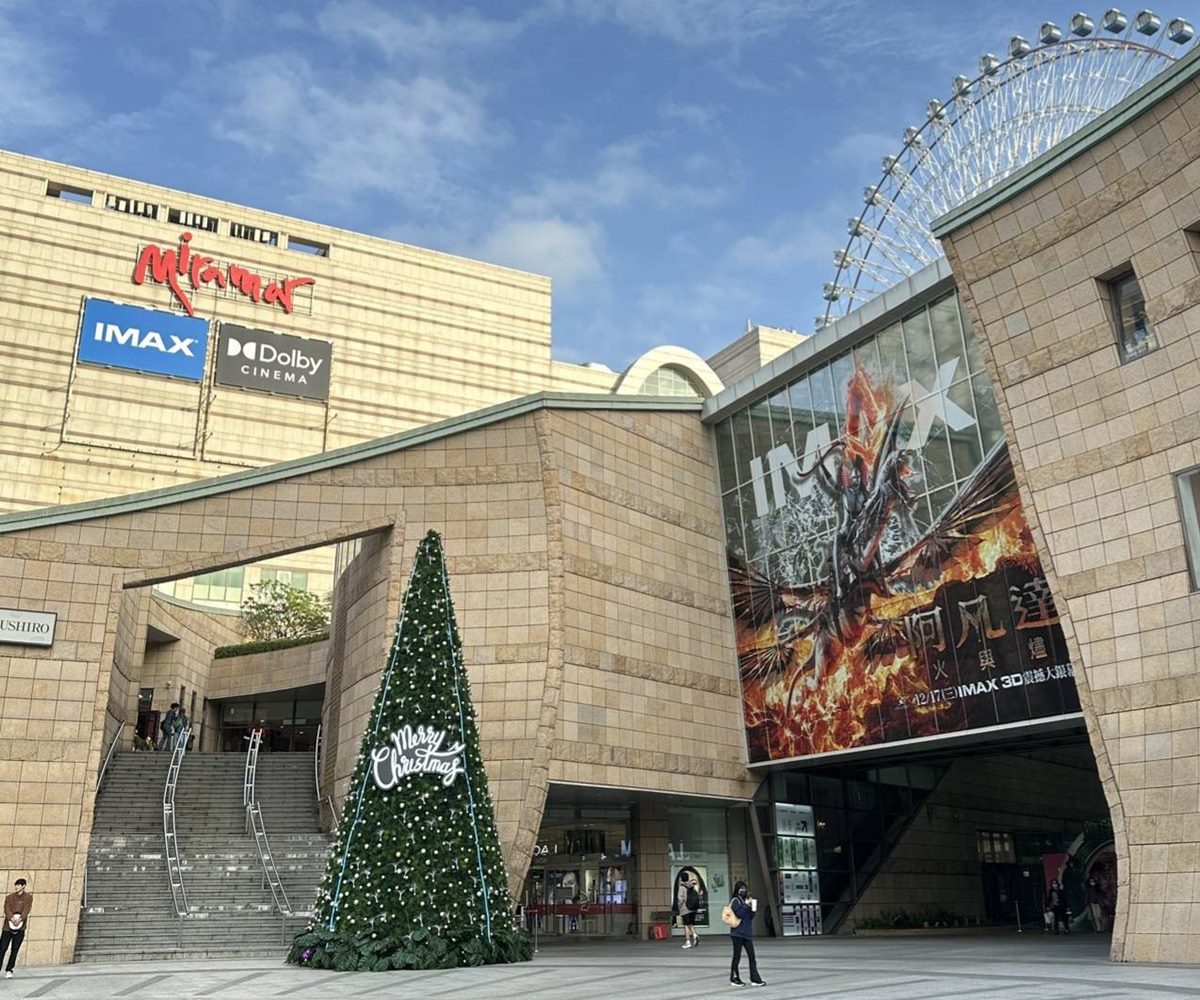 免飛日本衝「環球快閃店」!免費打卡3公尺超Q沒牙,小小兵、侏羅紀公園周邊 免飛日本衝「環球快閃店」!免費打卡3公尺超Q沒牙,小小兵、侏羅紀公園周邊