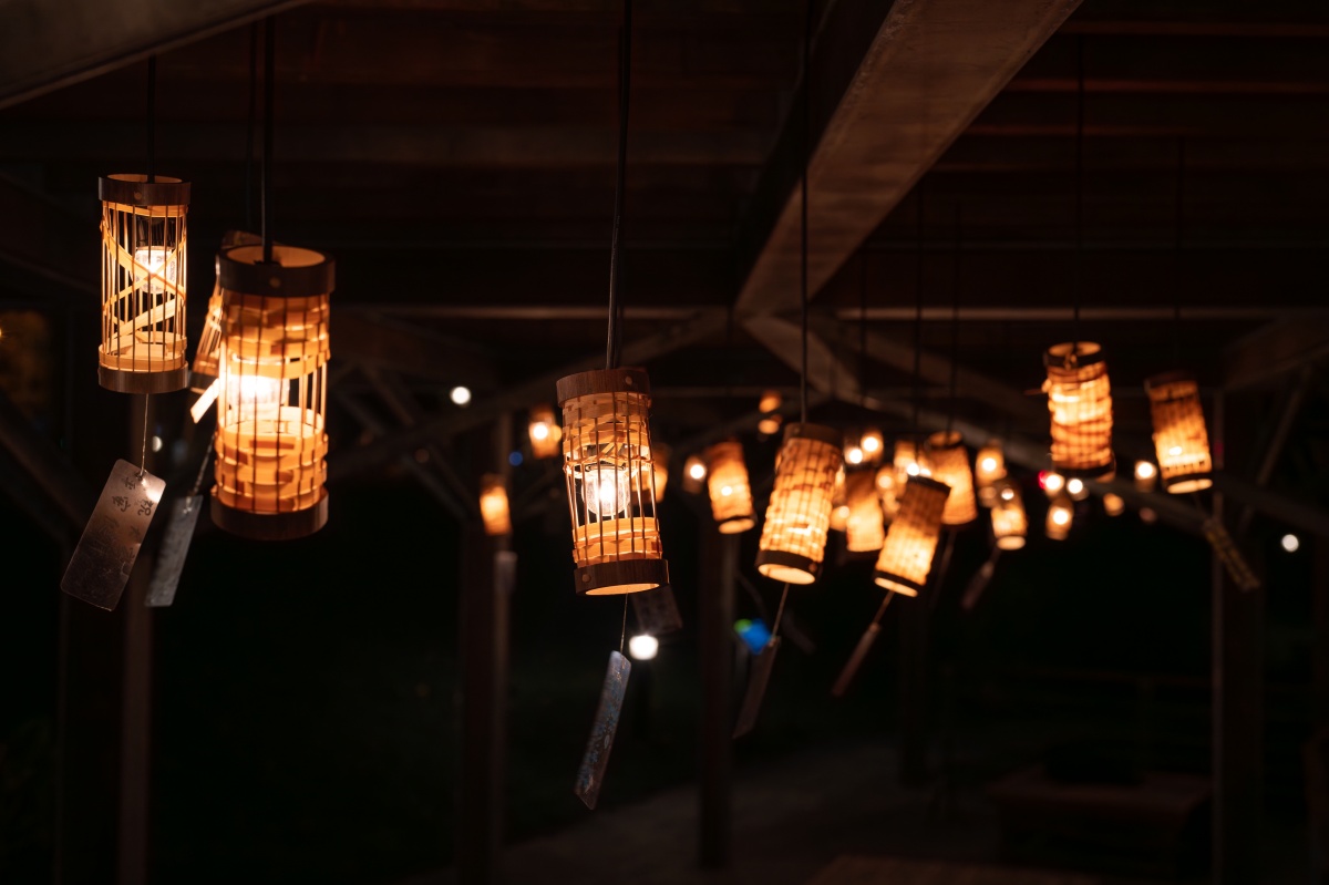 新竹最美「光影藝術節」回來了!免費逛到明年,打卡送星星手燈、假日有市集 新竹最美「光影藝術節」回來了!免費逛到明年,打卡送星星手燈、假日有市集