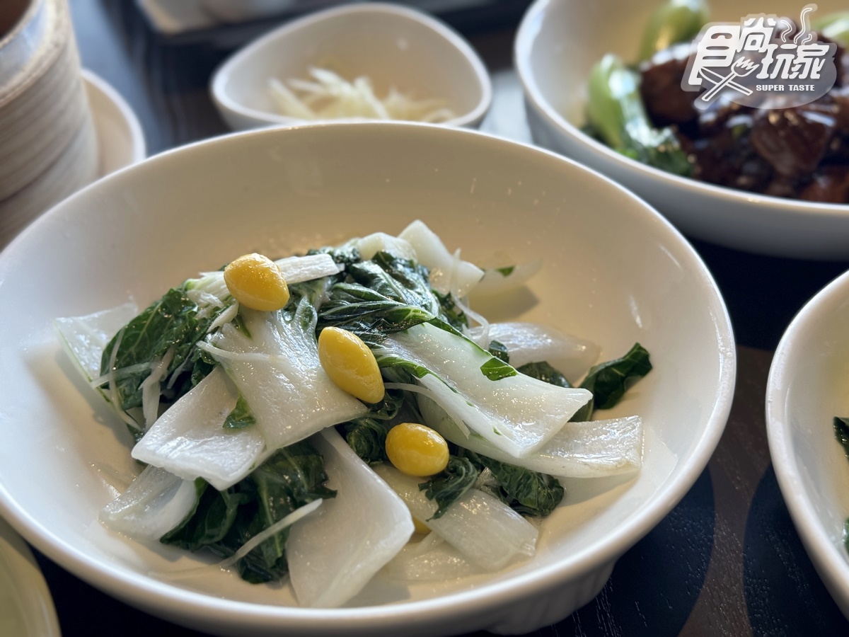 全台唯一「上海料理吃到飽」！超過30款手工點心、蒸籠、熱炒暢吃，千元有找