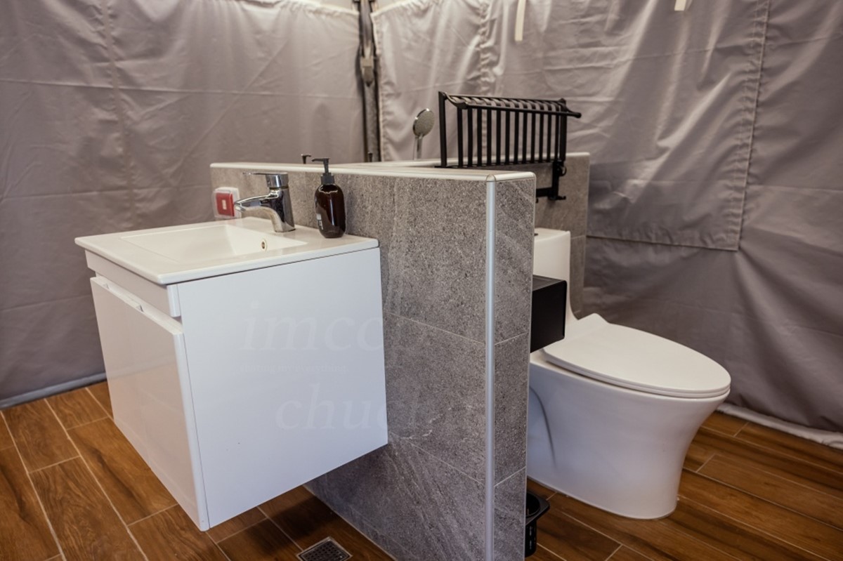 北台灣首間「溫泉懶人露營」！爽泡陽明山天然牛奶湯，享受一泊二食療癒假日