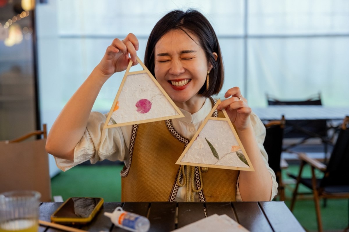 北台灣首間「溫泉懶人露營」！爽泡陽明山天然牛奶湯，享受一泊二食療癒假日