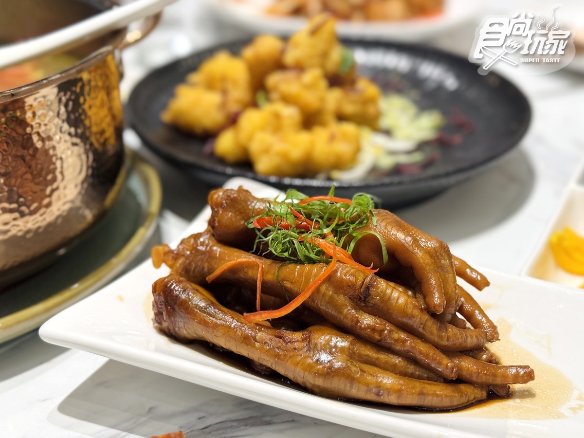 4.8星烤鴨「鴨覓」插旗信義！連３天狂送「整隻烤鴨」，爽嗑３公斤櫻桃鴨