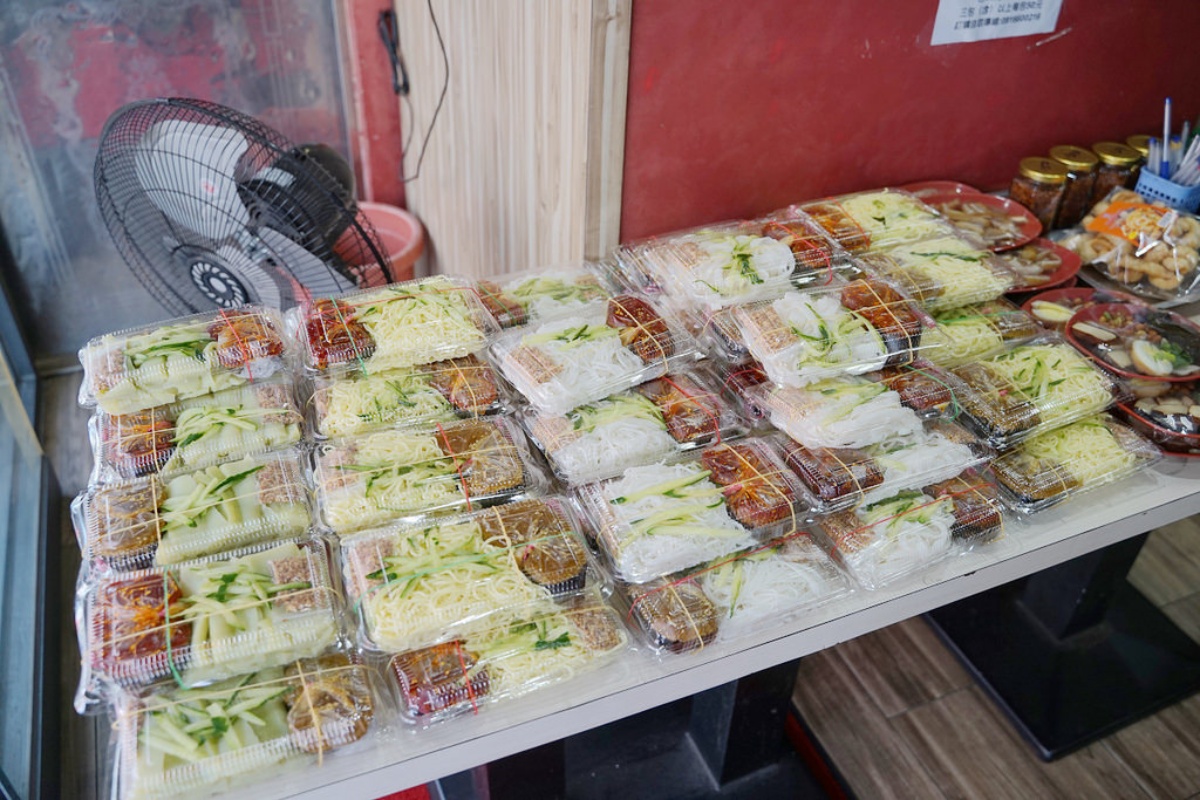 不用買機票！隱藏版「小雲南」聚落在這：神級米干、銷魂破酥包，吃一口秒飛異國