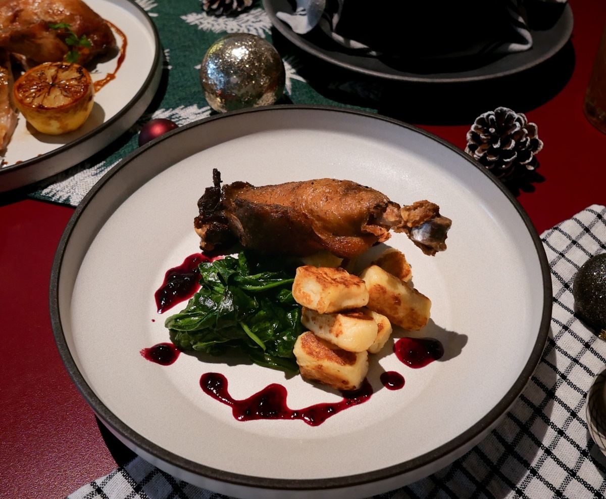 2025聖誕大餐推薦TOP10!高CP值早午餐、超狂香菜皮蛋鍋、火鍋吃到飽 2025聖誕大餐推薦TOP10!高CP值早午餐、超狂香菜皮蛋鍋、火鍋吃到飽