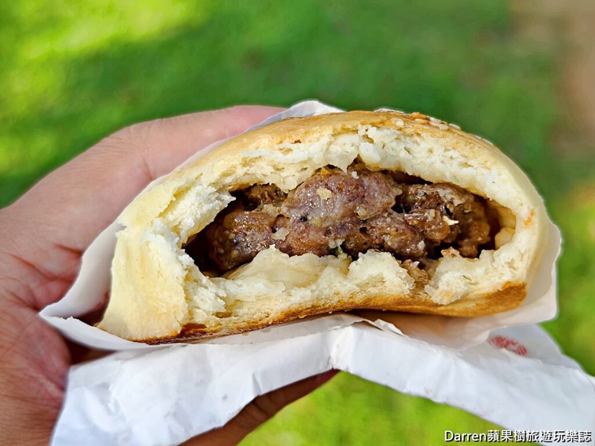 消失中的古早味!30年老店「爆量花生蛋糕」只要38元,特製鮮奶油太邪惡 消失中的古早味!30年老店「爆量花生蛋糕」只要38元,特製鮮奶油太邪惡