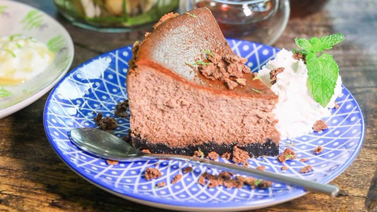 消失中的古早味!30年老店「爆量花生蛋糕」只要38元,特製鮮奶油太邪惡 消失中的古早味!30年老店「爆量花生蛋糕」只要38元,特製鮮奶油太邪惡