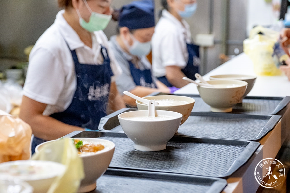 別傻傻排隊！阜杭豆漿同時段「竟差40分鐘」？實測揭密：選這天去幾乎不用等